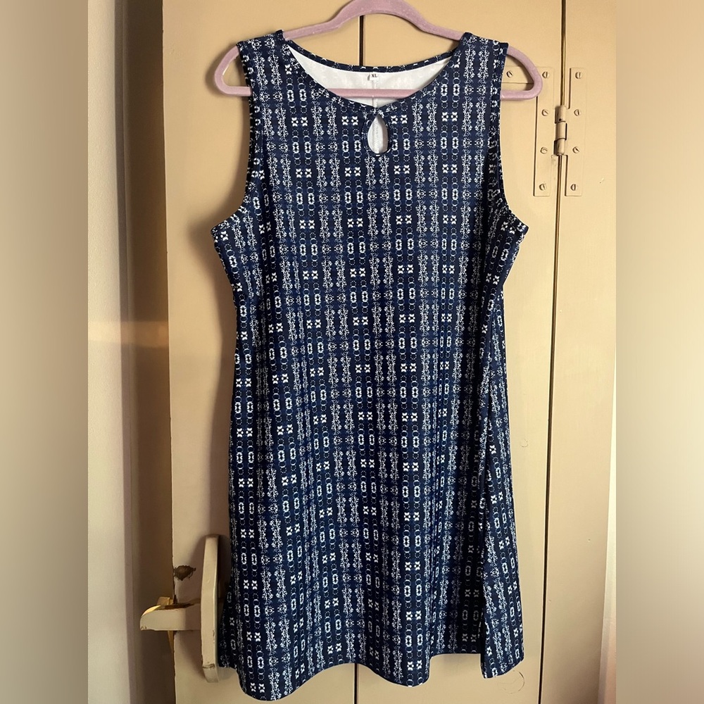 Nuu Muu keyhole dress great for activities outdoors